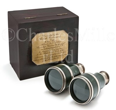 Lot 197 - A FINE PAIR OF PRESENTATION BINOCULARS BY TROUGHTON & SIMS, CIRCA 1910