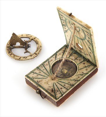 Lot 233 - A SMALL 18TH-CENTURY COMPASS SUNDIAL, PROBABLY...