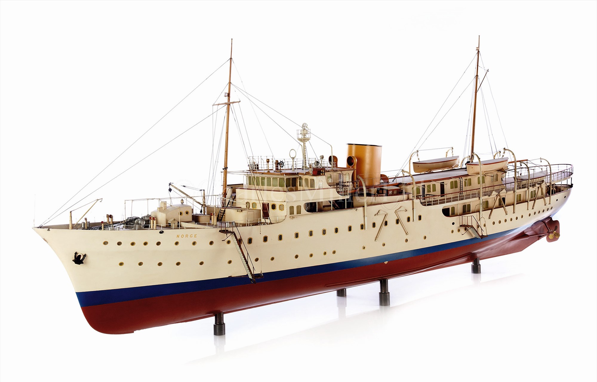 Lot 247 - A BUILDER'S MODEL BY BASSETT-LOWKE OF THE...