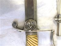 Lot 67 - Ø AN UNIDENTIFIED NAVAL SWORD, THE HILT POSSIBLY CAPTURED DURING THE WAR OF 1812