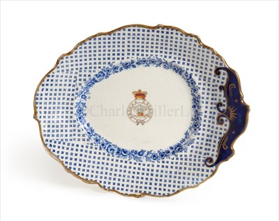 Lot 88 - A RARE SERVING PLATTER FROM THE ROYAL YACHT...